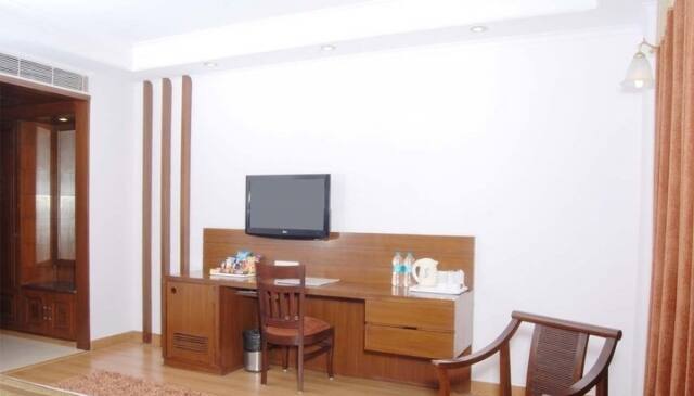 Hotel Mukut Regency, Ghaziabad 4